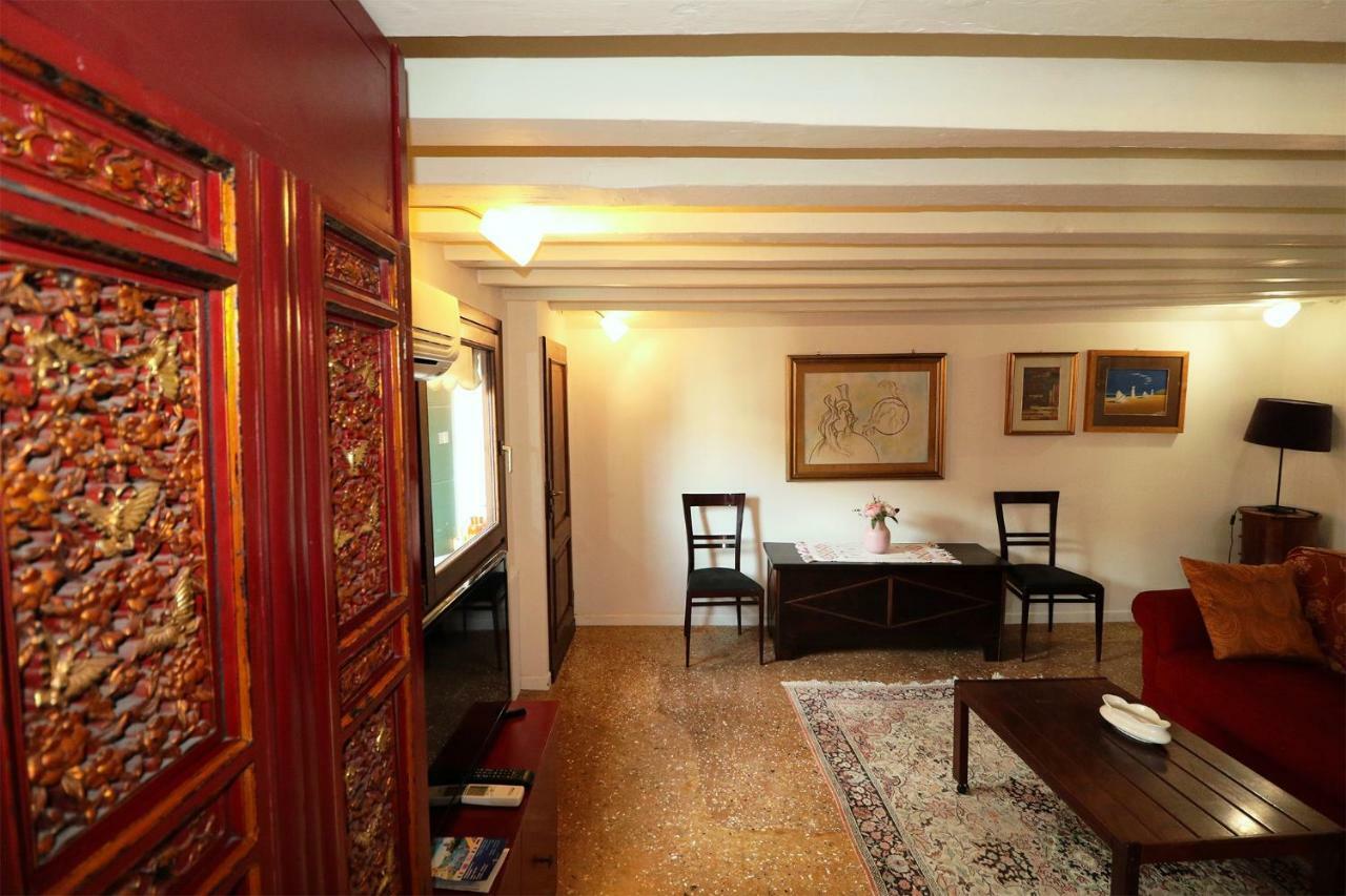 Apartamento Al Mezzanino, Palazzo Torniello Venecia Exterior foto