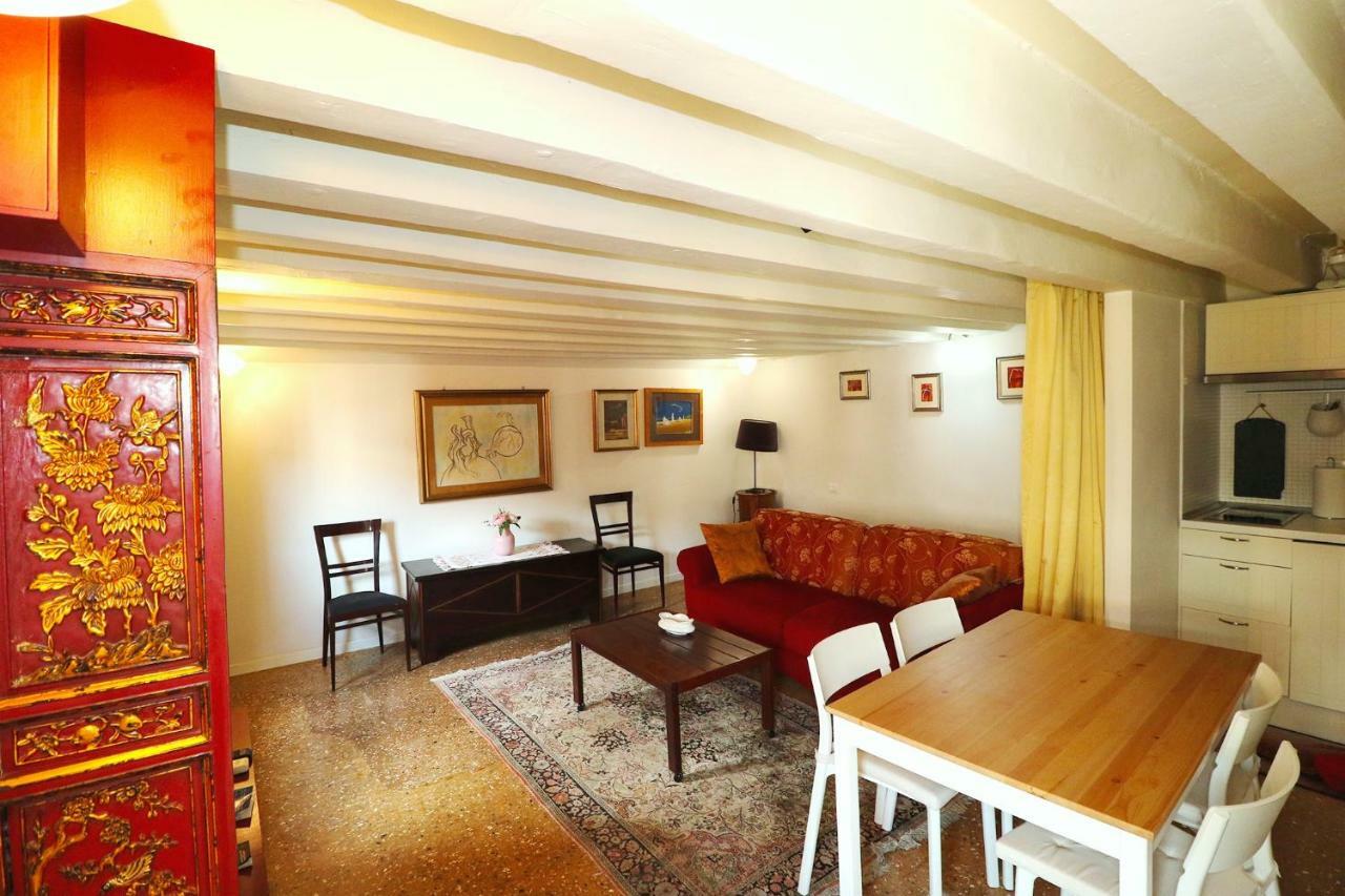 Apartamento Al Mezzanino, Palazzo Torniello Venecia Exterior foto