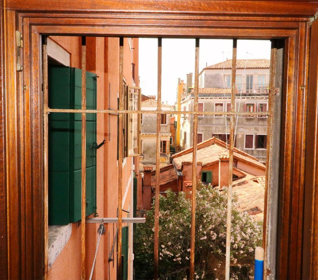 Apartamento Al Mezzanino, Palazzo Torniello Venecia Exterior foto